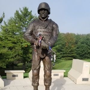 Meet your Posher, Joe